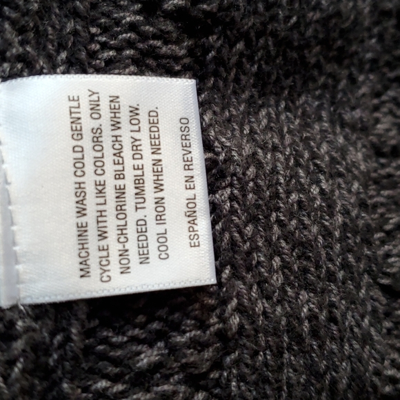 Gray small sweater - Picture 4 of 7